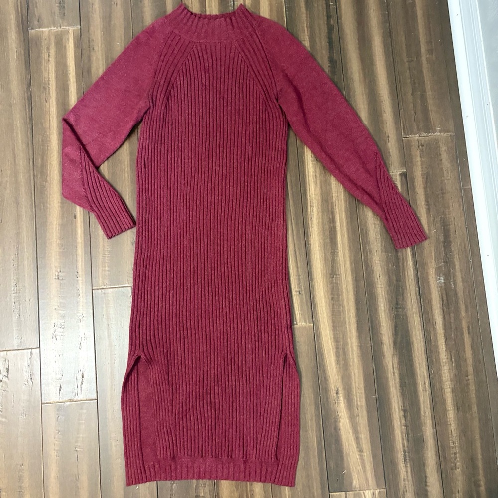 Lulus Wine Ribbed Long Sleeve Bodycon Midi Sweater Dress L